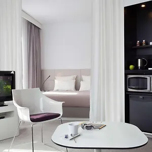 suite-novotel-malaga-centro.hotelsinnerja.org/